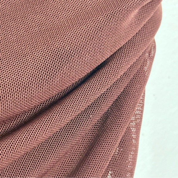 3/$10⚡️Chocolate Brown Sheer Mesh Draped Cropped Strapless Top - Picture 7 of 7